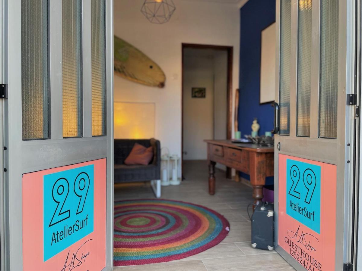 Ateliersurf29 Guest House Almada Buitenkant foto