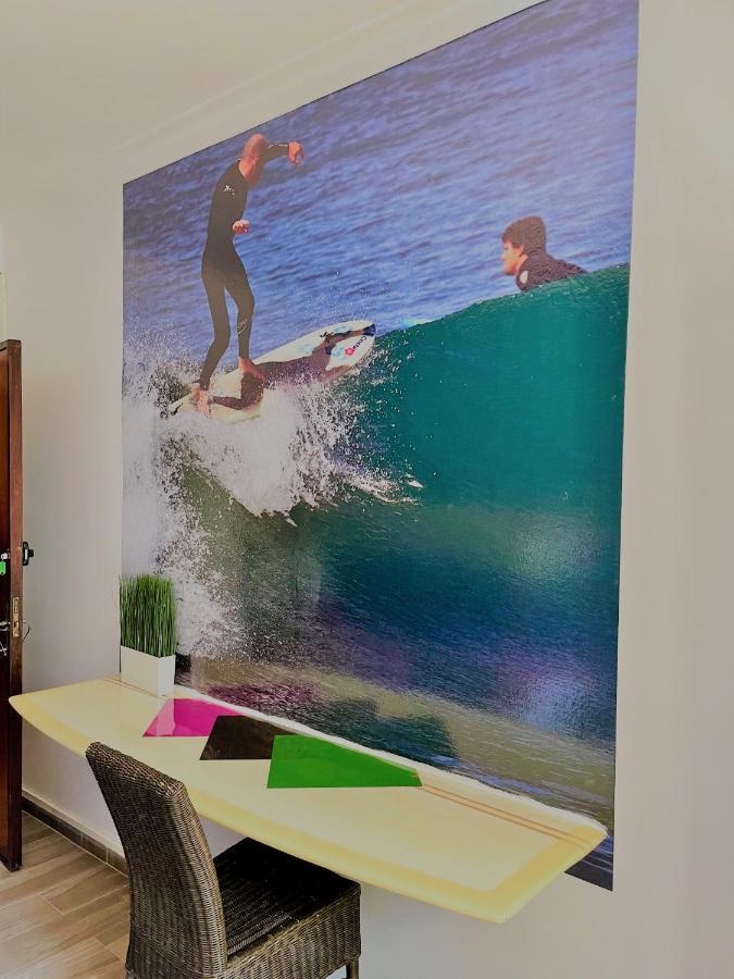 Ateliersurf29 Guest House Almada Buitenkant foto