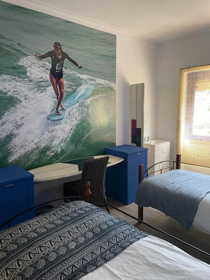 Ateliersurf29 Guest House Almada Buitenkant foto
