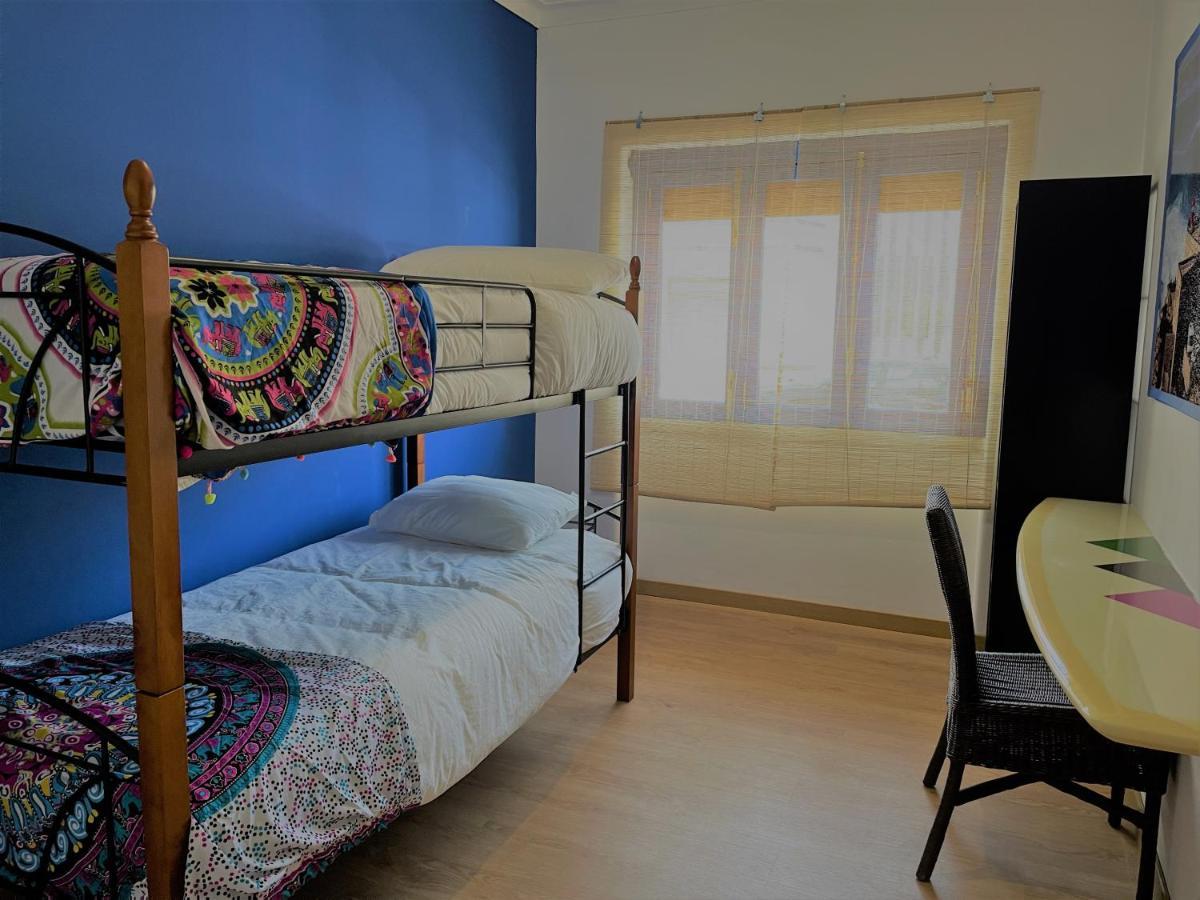 Ateliersurf29 Guest House Almada Buitenkant foto